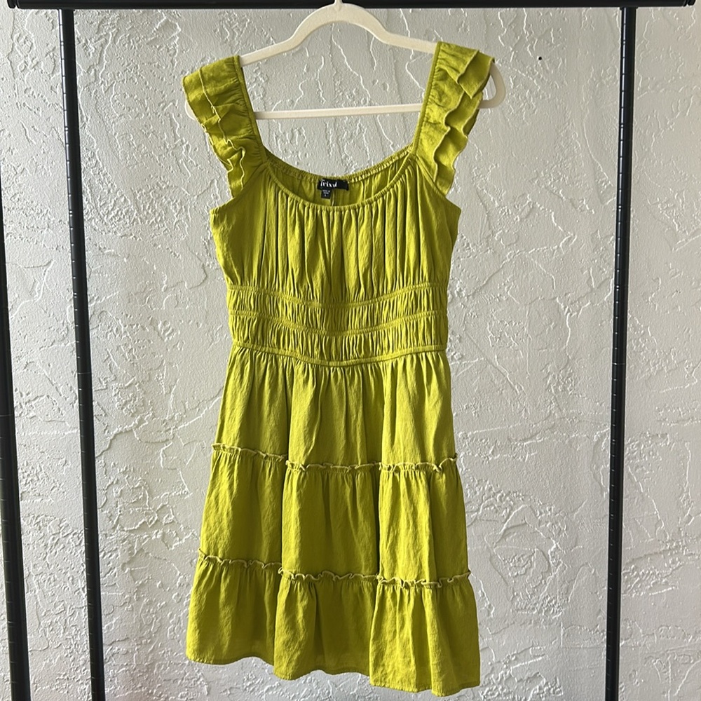 LIME GREEN RUFFLED SWEETHEART FLOUNCED MINI DRESS